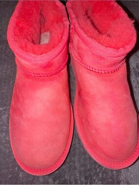 UGG Women's Short Shearling-Lined Ankle Boots in Pink